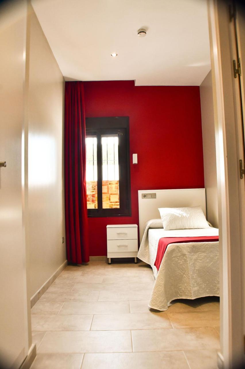 Hostal Playa Candor Rota Bagian luar foto